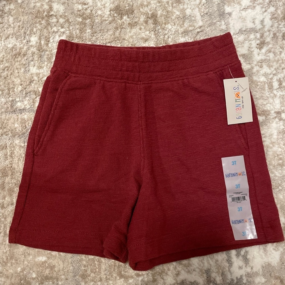Garanimals Burgundy Kids Shorts size 3T-NWT